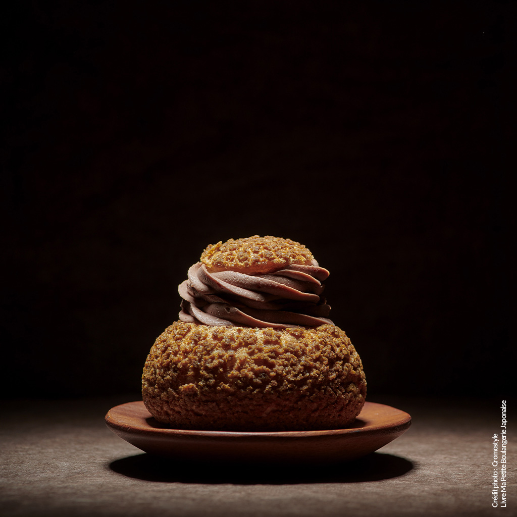 Chocolate Cream-Puff