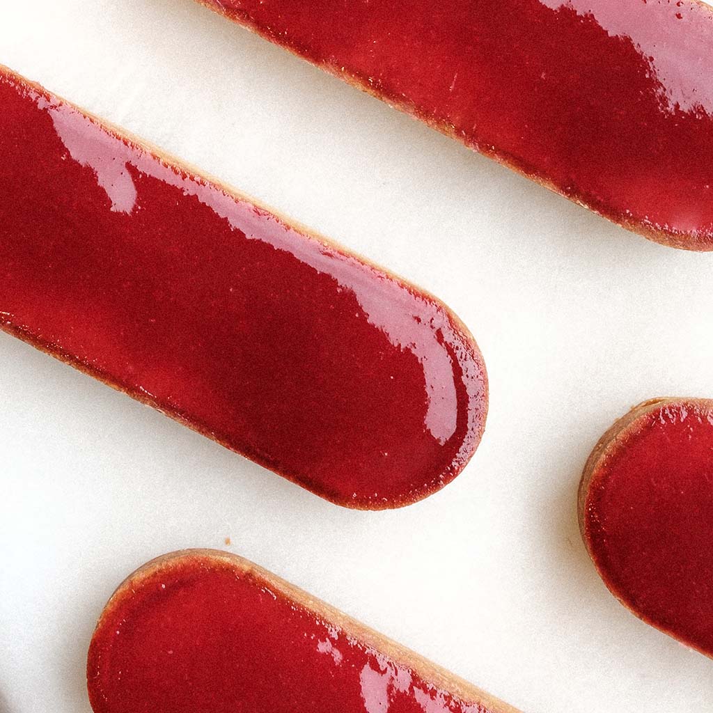 Vue dessus Cheese-tart framboise